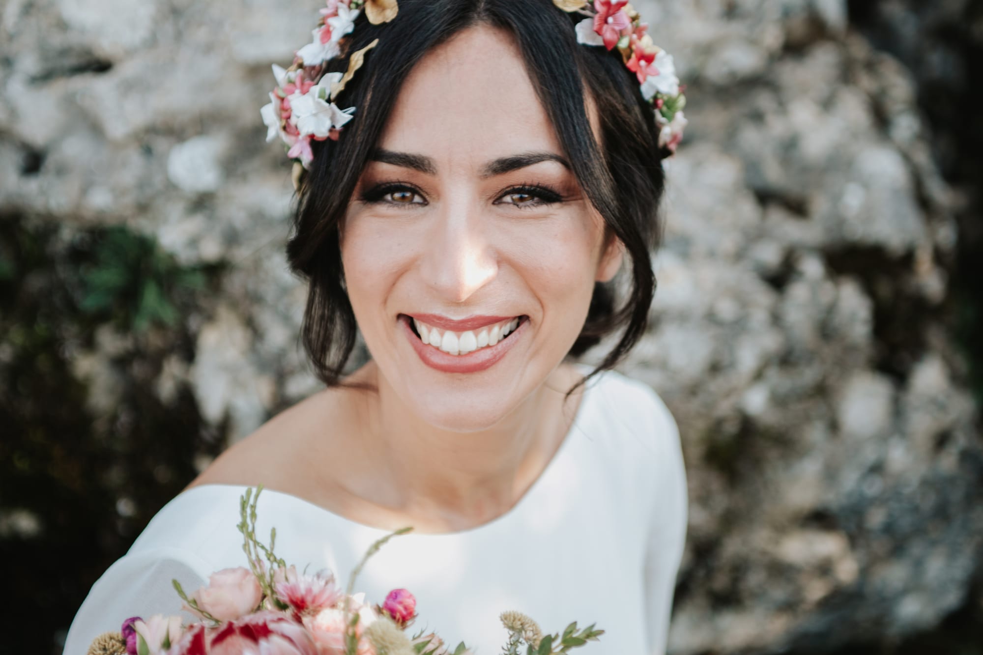 Maquillaje y peinado de novia por Debra Beauty en Málaga