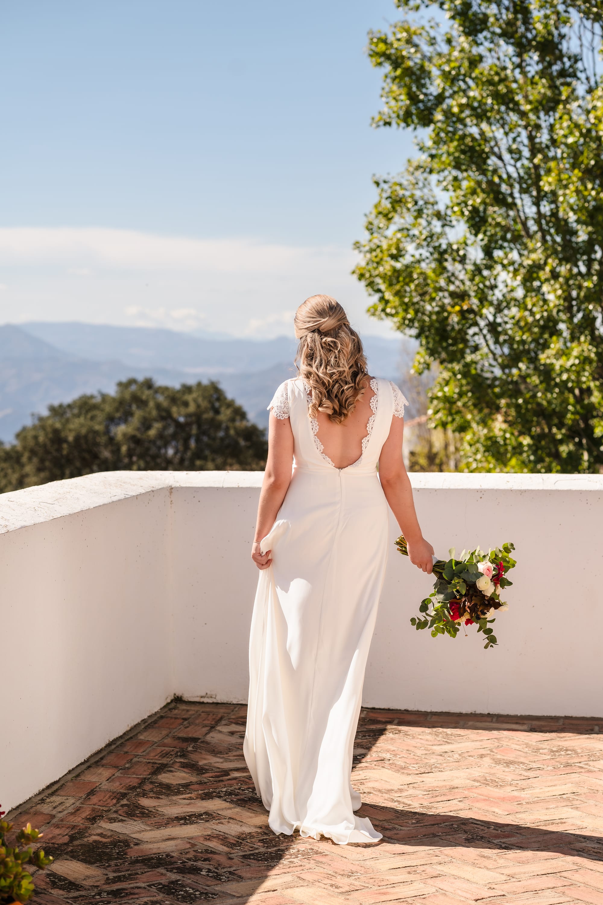Maquillaje y peinado de novia por Debra Beauty en Málaga