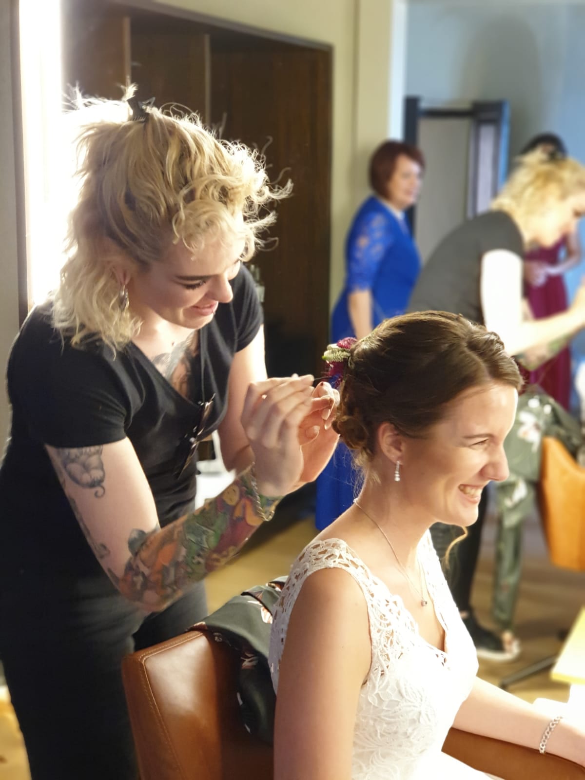 Maquillaje y peinado de novia por Debra Beauty en Málaga