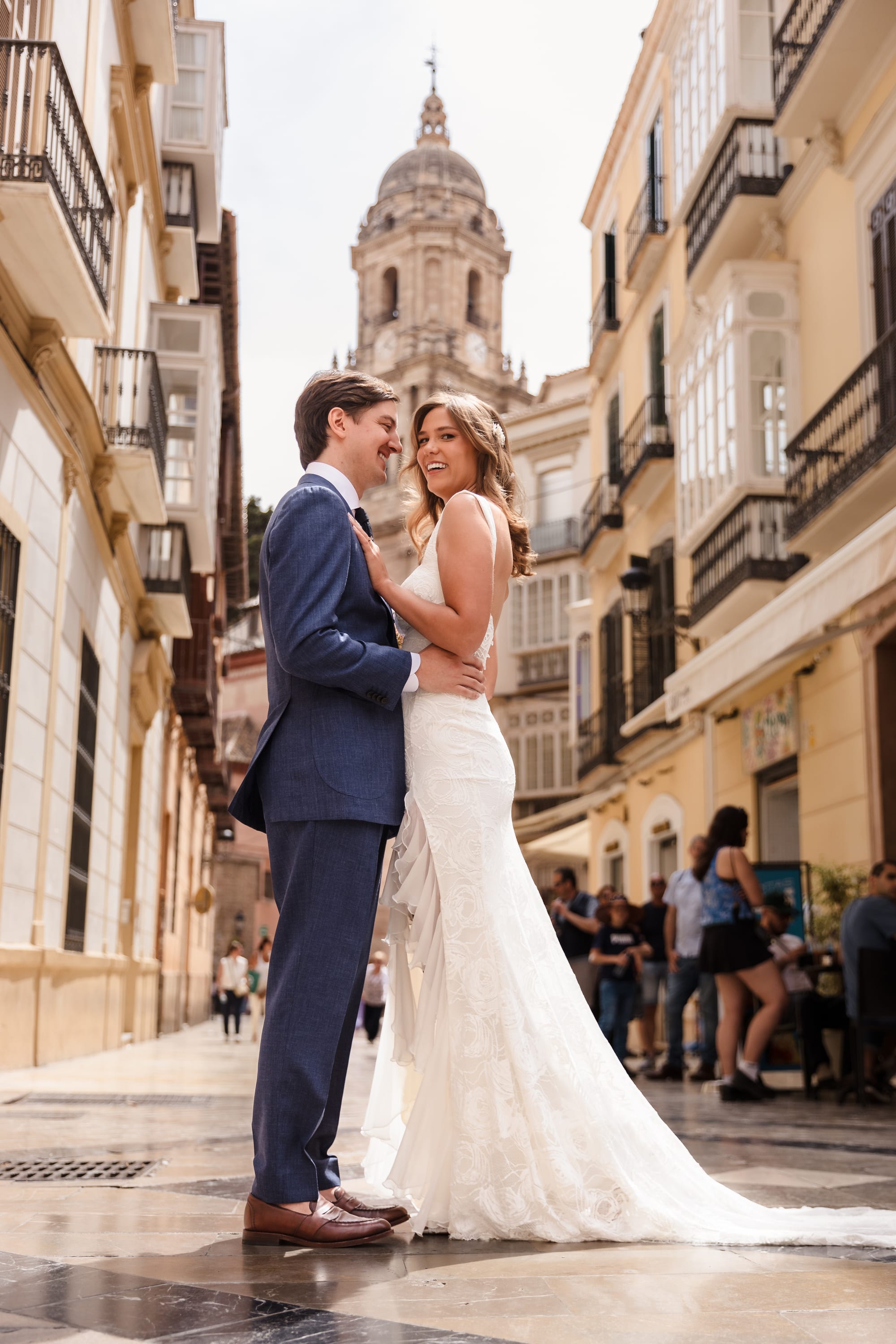 Maquillaje y peinado de novia por Debra Beauty en Málaga