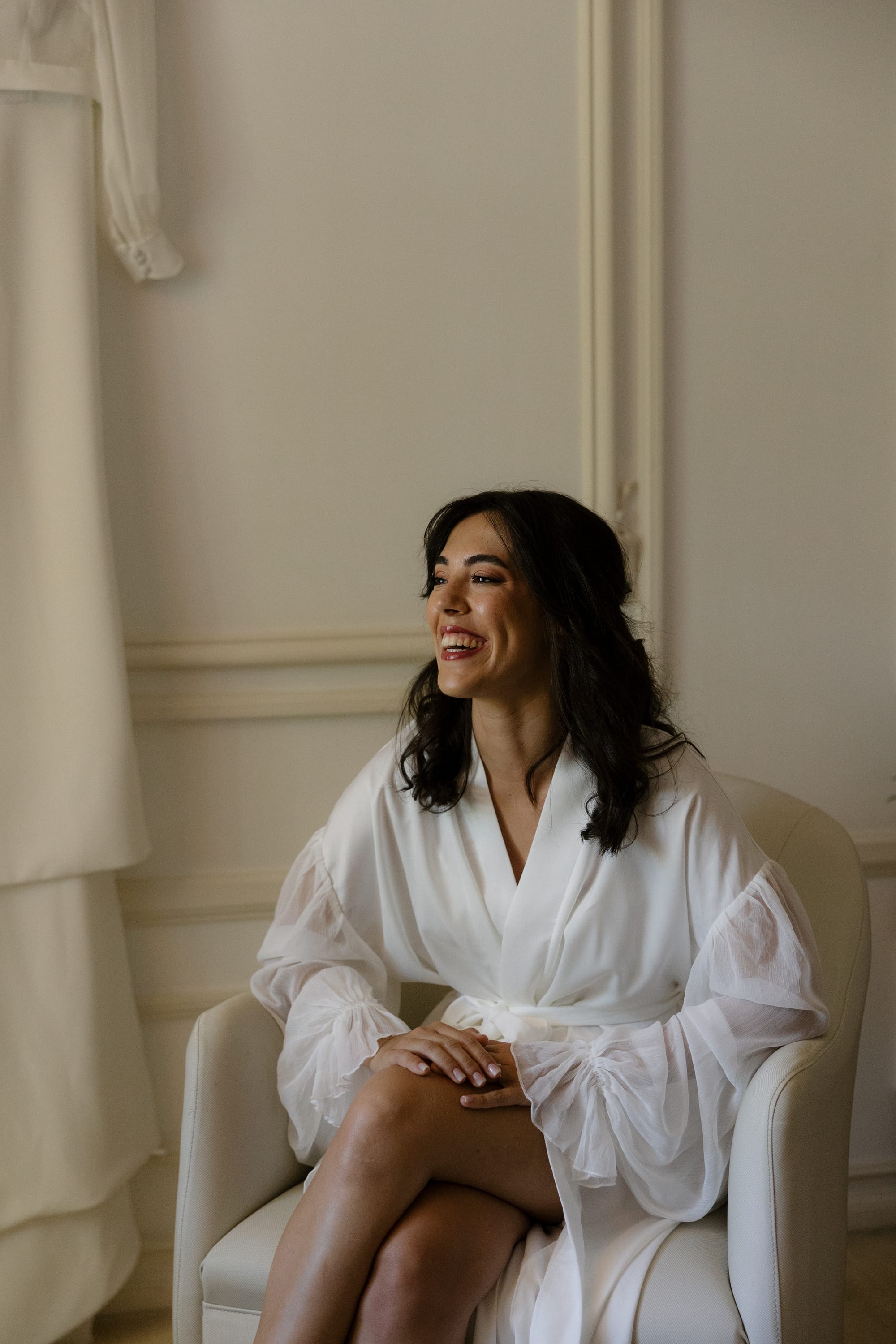boda ana rodrigo — Maquillaje y peinado de novia por Debra Beauty en Málaga